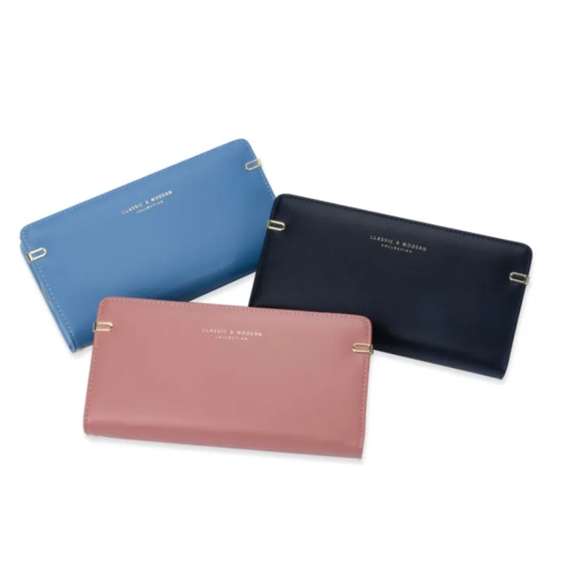 กระเป๋าเงินขนาดใหญ่พร้อมช่องเสียบการ์ดจำนวนมาก